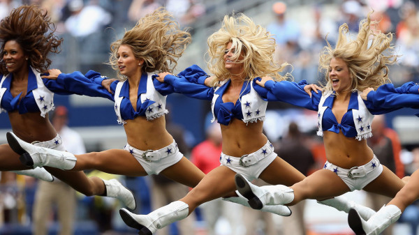 http://blog.fandeavor.com/wp-content/uploads/2015/03/Dallas-Cowboys-Cheerleaders.jpg